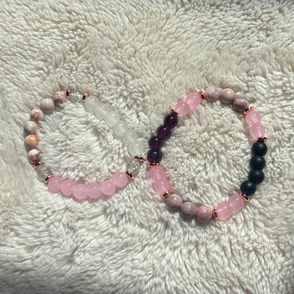 Crystal Bracelet Bundle – Rose Quartz, Garnet, Rhodonite, Pink Opal, Quartz - Picture 3 of 3
